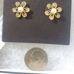 14K Flower/CZ/Pearl Earring Stud